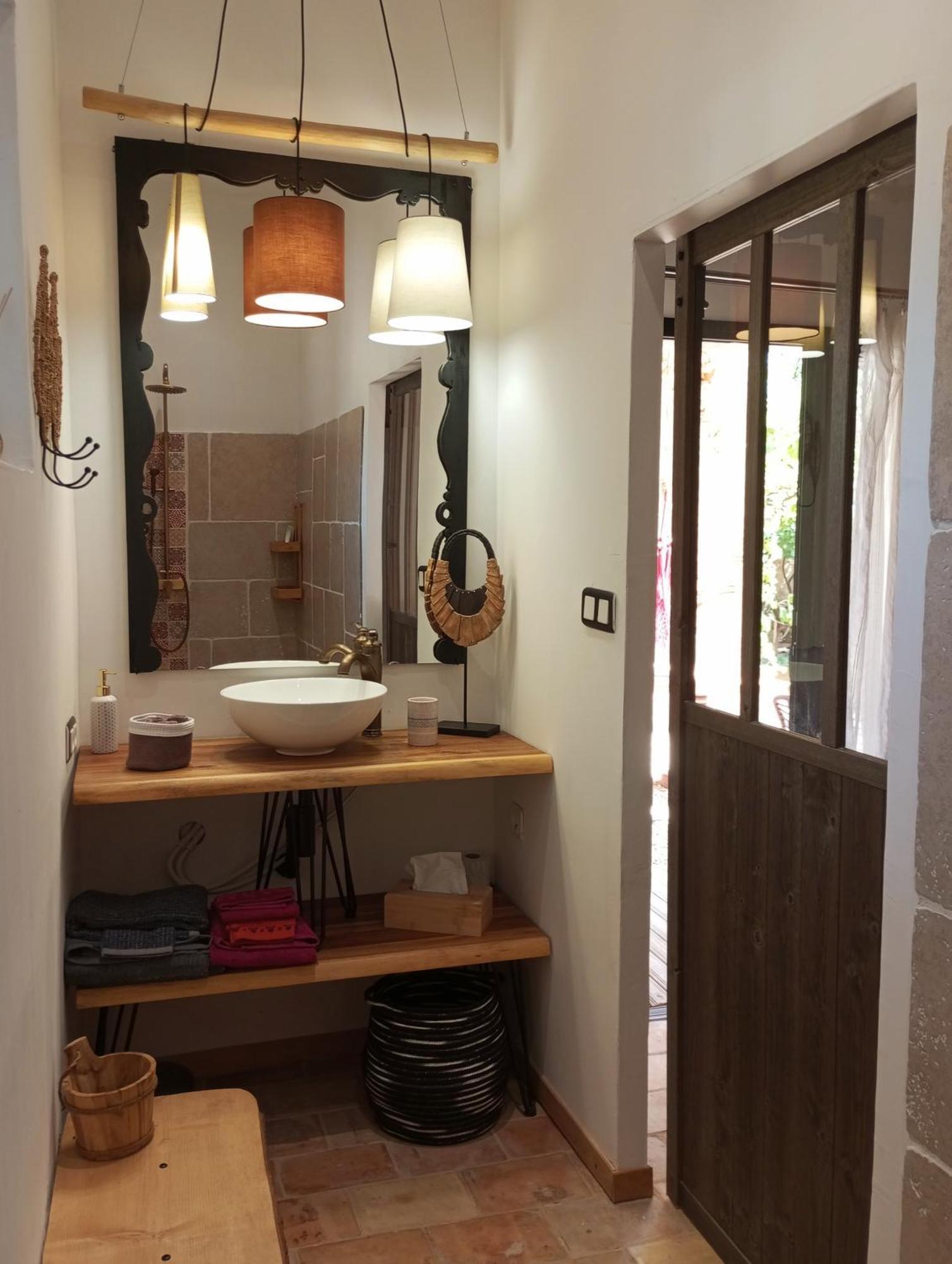 Sabran La Bucolique, Chambres Et Jardin D'Hotes المظهر الخارجي الصورة
